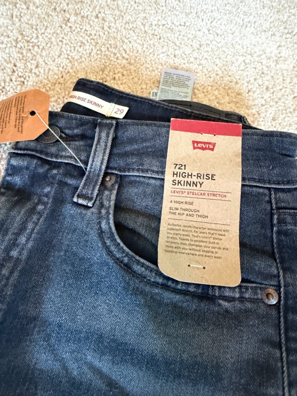 Levi’s Women’s 721 High-Rise Stretch Skinny Jeans (Inseam 28”) - Picture 3 of 5